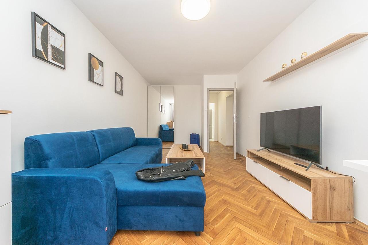 Glow Apartments, Apartament Kolobrzeska Gdansk Bagian luar foto
